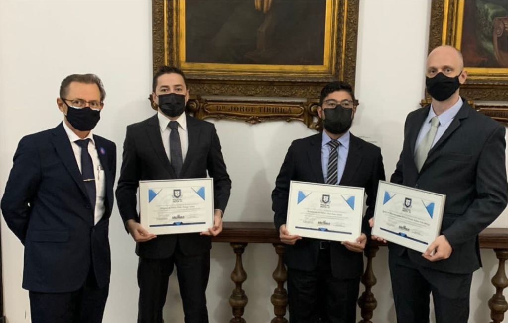 Policiais Civis do Deinter – 8 são homenageados na Capital com a condecoração de “Destaque Policial nota 10”